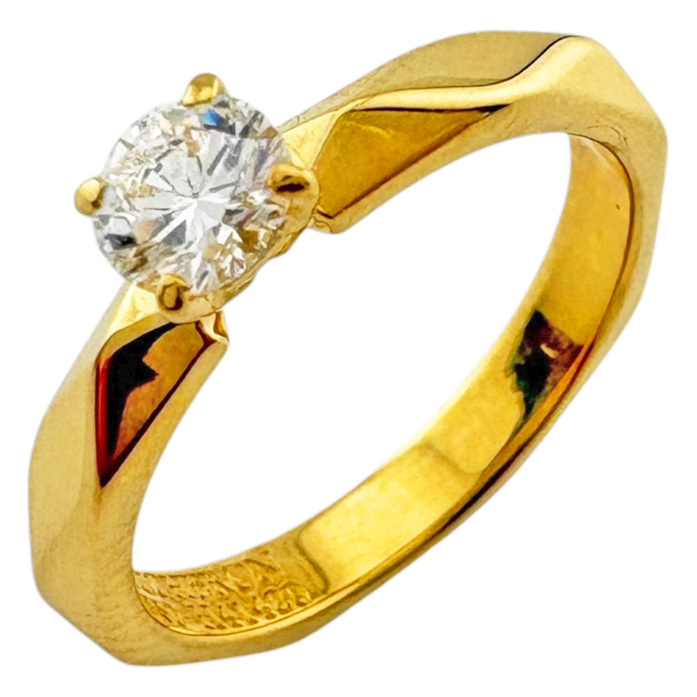 Boucheron Facette Solitaire Ring, 18K Yellow Gold, Diamond, Women's Ring by